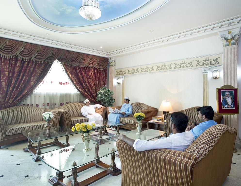 Nuzha Aparthotel