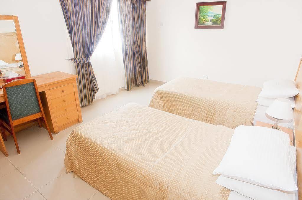 Nuzha * Muscat